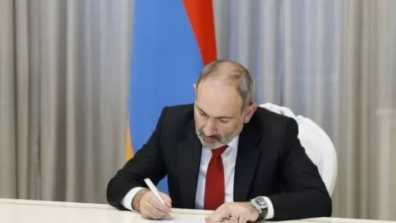 Փաշինյանը նշանակել է վարչապետի աշխատակազմի ղեկավարի նոր տեղակալ և պաշտոնից ազատել ՄՍԾ գլխավոր քարտուղարին