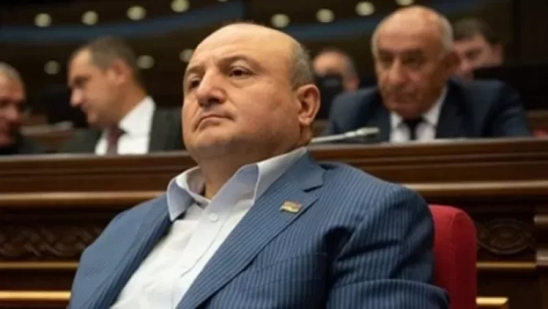 Գյումրու նախկին քաղաքապետ Վարդան Ղուկասյանին մեղադրանք է առաջադրվել