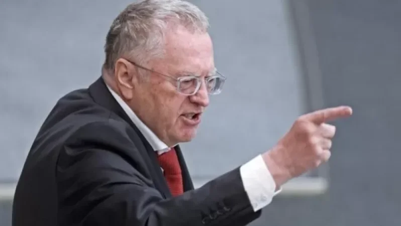 Ադրբեջանի նախկին դեսպանի հնչեցրած վիրավորանքներից հետո Ժիրինովսկին պահանջել է գործ հարուցել