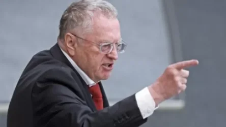 Ադրբեջանի նախկին դեսպանի հնչեցրած վիրավորանքներից հետո Ժիրինովսկին պահանջել է գործ հարուցել