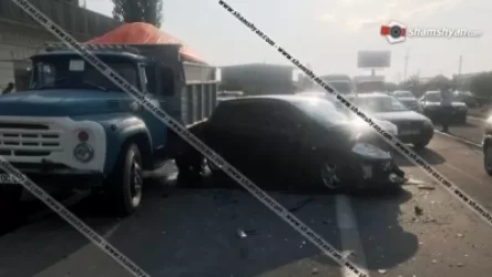 Խոշոր ավտովթար՝ Արմավիրի մարզում. 3 ավտոմեքենա է բախվել