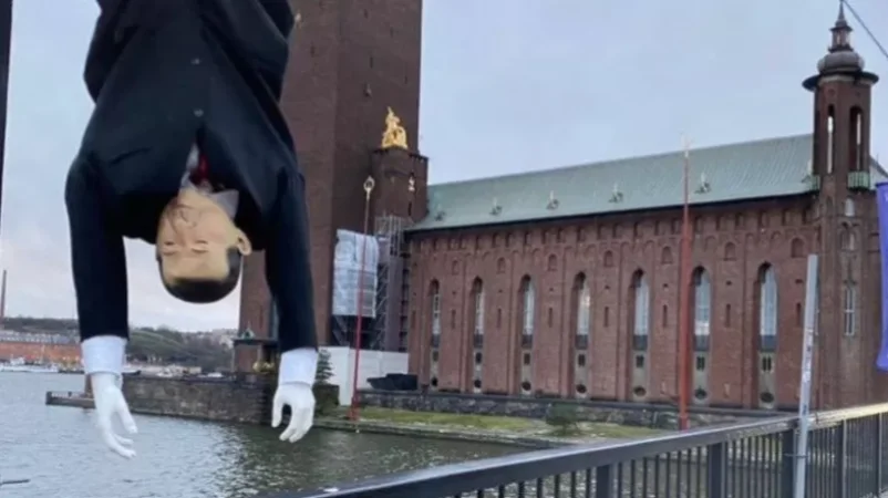 Ստոկհոլմում ոտքերից կախել են Էրդողանի խրտվիլակը. Թուրքիայում իրարանցում է