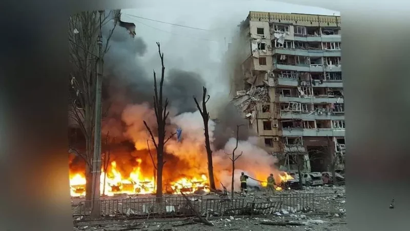 ALERTS: Air raid sirens sound across Ukraine. Explosions reported in several regions