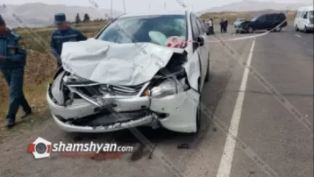 Սյունիքում բախվել են Mitsubishi Grandis-ն ու Nissan Pathfinder-ը․ 4 վիրավորների թվում կան երեխաներ