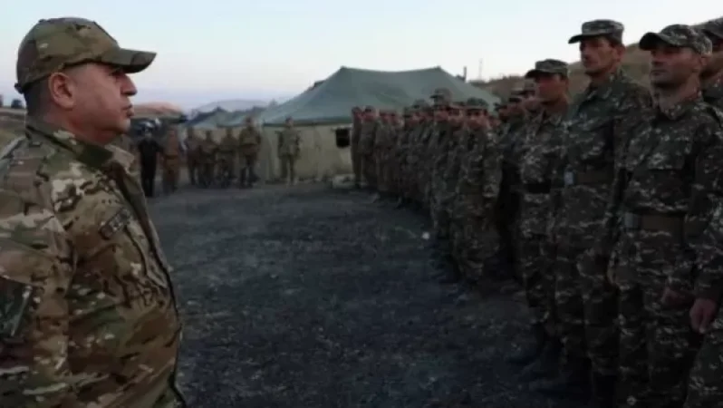 Կարապետյանը հանդիպել է եռամսյա հավաքների մասնակիցներին