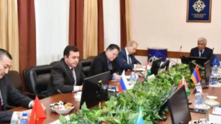 ՀԱՊԿ գլխավոր քարտուղարը հանդիպել է անդամ պետությունների ներկայացուցիչների հետ