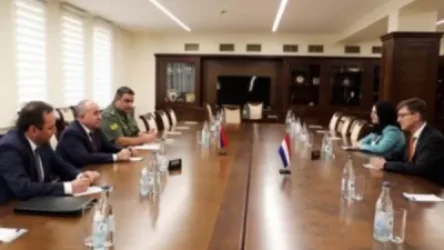 Պաշտպանության նախարարը ներկայացրել է հայ-ադրբեջանական սահմանին տիրող իրավիճակը