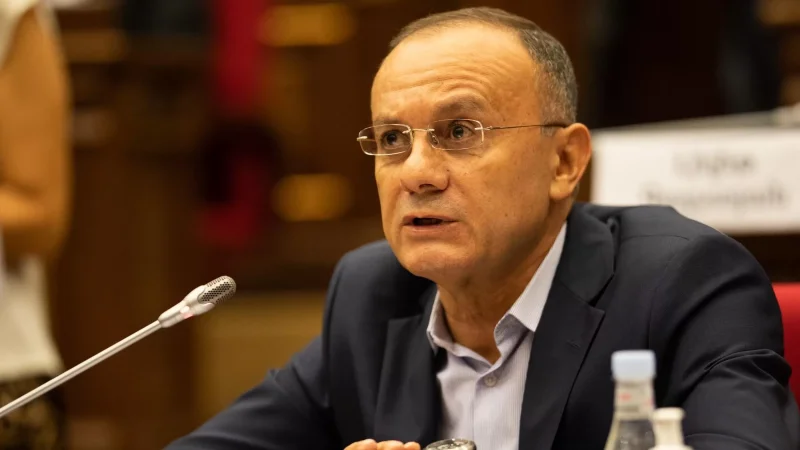 Որքա՞ն գումար և քանի՞ անշարժ գույք է պահանջում բռնագանձել Դատախազությունը Սեյրան Օհանյանից