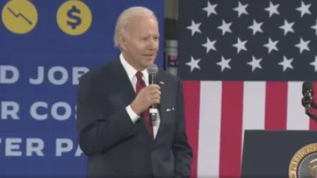 ՏԵՍԱՆՅՈՒԹ․ Բայդենն իսկապես հիմար է և չգիտի այդ մասին․ ԱՄՆ նախագահը կատակել է իր հաճախակի սխալների մասին