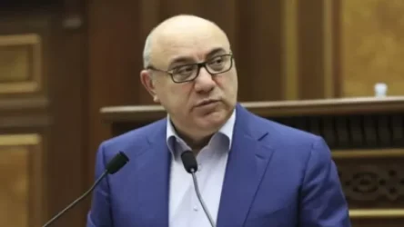 Թուրքիայի հետ հարաբերություններում պետք է խուսափենք «քյանդրբազություններից». Գուրգեն Արսենյան