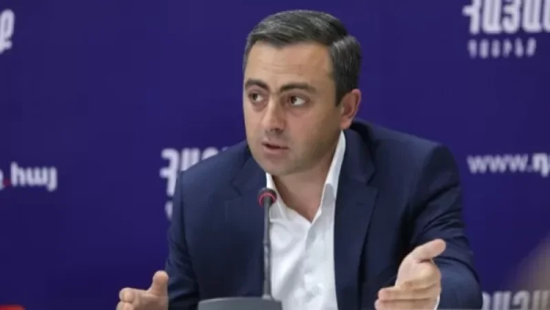 Իշխան Սաղաթելյանին «ռազվեդկայի» են ուղարկել. «Հրապարակ»