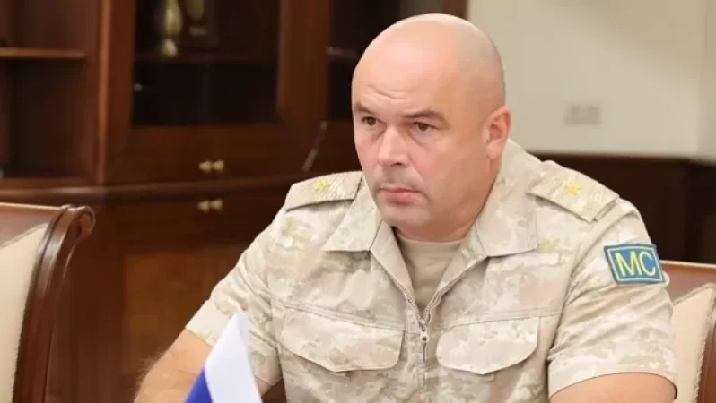 Ով է խաղաղապահ ուժերի նորանշանակ հրամանատարը․ ՊՆ նախարարն ընդունել է նրան