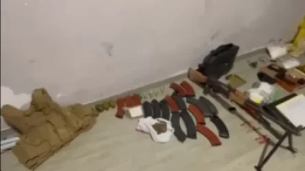 ՏԵՍԱՆՅՈՒԹ. Ոստիկանները «Կանեփ-կակաչ-2021» միջոցառման շրջանակում հայտնաբերել են մեծաքանակ թմրամիջոց և զինանոց