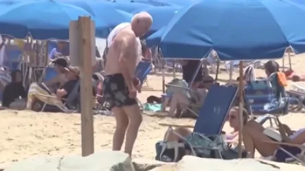 ՏԵՍԱՆՅՈՒԹ․ Բայդենը լողափում վայելում է արևը