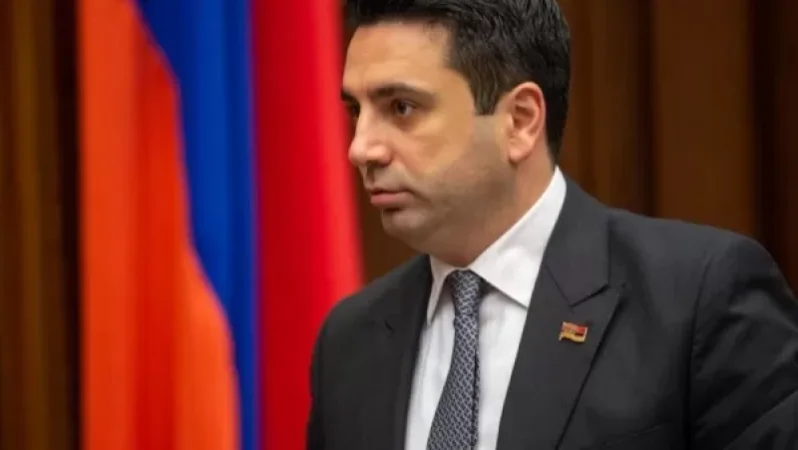 Ալեն Սիմոնյանը՝ գերիների խոշտանգումները  «հնարած տեսարաններ» անվանելու մասին