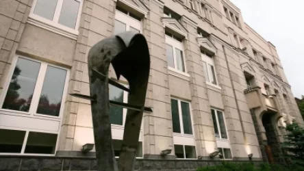 ԿԲ-ն ֆիզիկական և իրավաբանական անձանցից գնում է բարձր աստիճանի պահպանվածությամբ դրամանիշեր