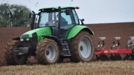 Քաշաթաղից տրակտորը տարել, ապա թաքցրել է Էջմիածնում` պետությունից 5.000.000 դրամի չափով աջակցություն ստանալով