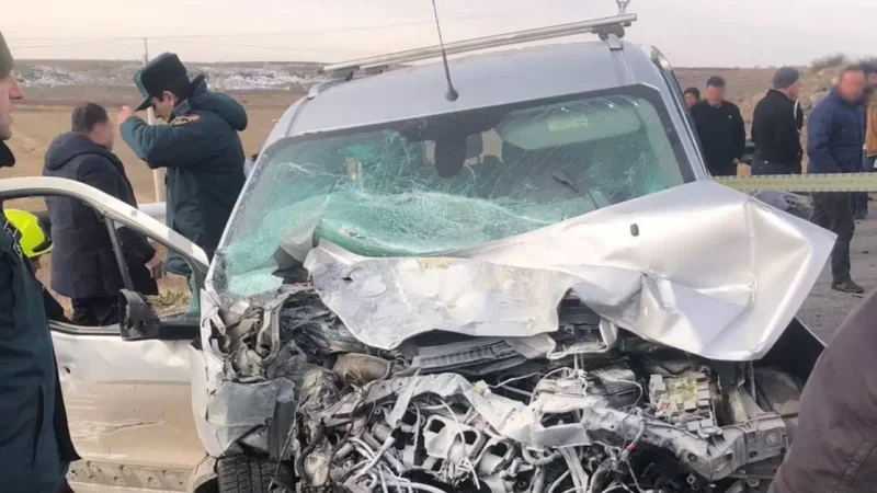 Tragic Collision Involving Ford, Turkish-Plate Bus, and Ford Tow Truck Claims One Life