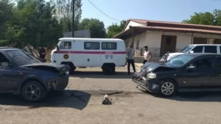 Արցախում 35 ամյա վարորդը վրաերթի է ենթարկել 3 երեխաների ու հեռացել դեպքի վայրից․ նրան գտել են ծառից կախված վիճակում