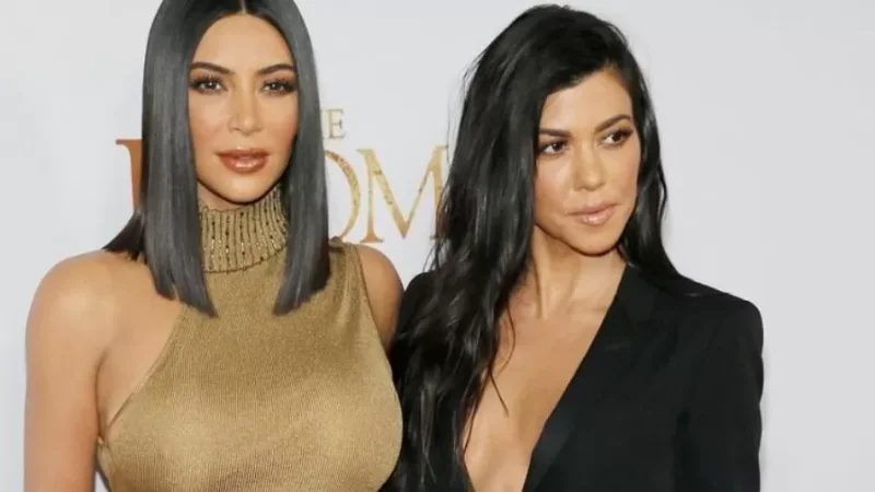 ԼՈՒՍԱՆԿԱՐՆԵՐ. Քորթնի Քարդաշյանը հայկական ուտելիքներ է փորձել և հրապարակում արել