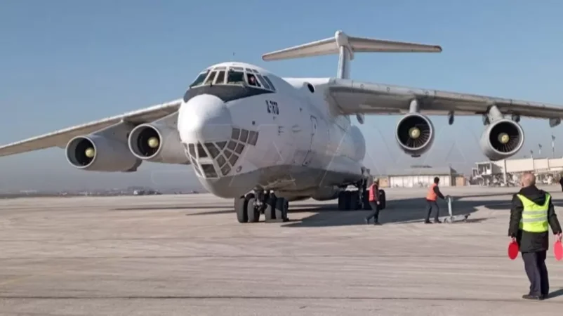 Photos: The Second Armenian Plane Delivering Humanitarian Aid Has Arrived in Aleppo