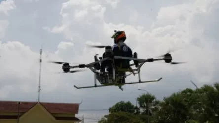 ՏԵՍԱՆՅՈՒԹ․ Կամբոջացի ուսանողները ստեղծել են աթոռանման թռչող սարք