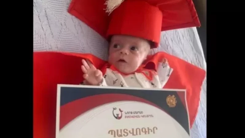 Իսկ ո՞վ է ասում, որ ուժեղ լինում են միայն մեծերը. 2 ծանր վիրահատություններից փոքրիկն առողջացել է