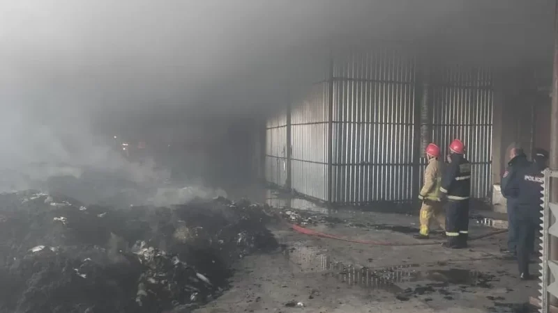 Large Fire at Maralik Garment Factory Consumes 20 Tons of Raw Material