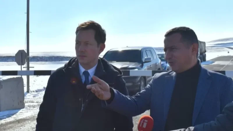 ԵԽ ֆրանսիացի պատգամավորն այցելել է Հայաստանն Արցախին կապող փակ ճանապարհահատված