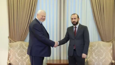 Հանդիպել են Միրզոյանն ու ԵԱՀԿ գործող նախագահի անձնական ներկայացուցիչը․ հայտնի է՝ ինչ են քննարկել