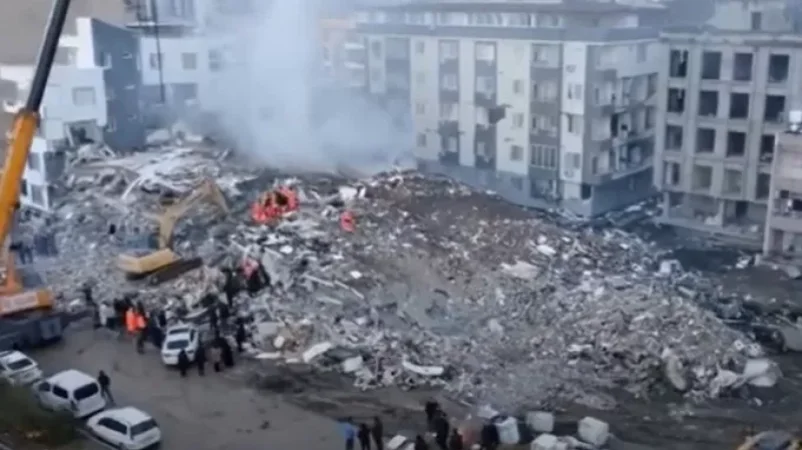 Թուրքիայում շարունակվում են անբարեխիղճ կառուցապատողների ձերբակալությունները