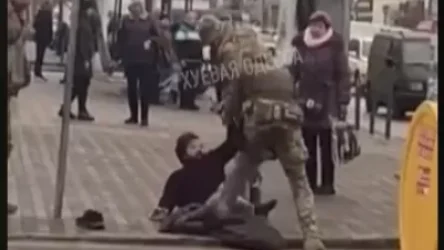 ՏԵՍԱՆՅՈՒԹ․ Ինչպես են Օդեսայում զինվորականները տղամարդկանց փողոցից տանում