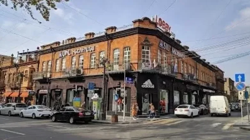 Արգելանք է դրվել «Սիլ պլազա» բիզնես կենտրոնի շենքի վրա