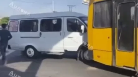 ՏԵՍԱՆՅՈՒԹ․ Քիչ առաջ իրար են բախվել ուղևորներով լի ավտոբուսն ու միկրոավտոբուսը