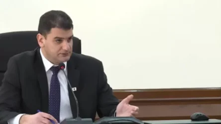 ՏԵՍԱՆՅՈՒԹ․ Նստարանների վերանորոգման աշխատանքները սկսեք. ոնց հասկանում ենք՝ ձմեռը ավարտվում է․ քաղաքապետ