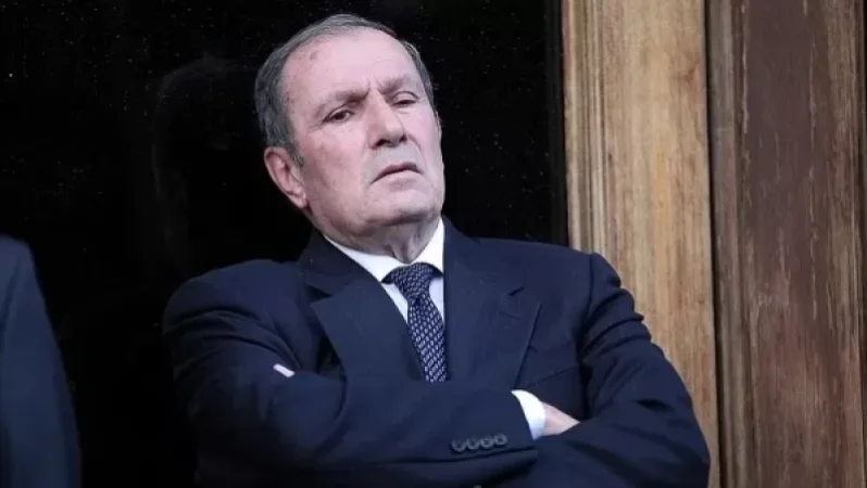 Photograph: Levon Ter-Petrosyan Publishes Joint Photo with Vano Siradeghyan