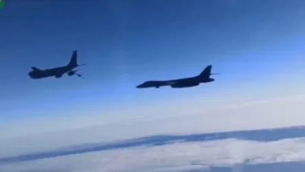 ՏԵՍԱՆՅՈՒԹ. Ինչպես են ռուսական Սու -30 կործանիչները  Սև ծովի վրայով ուղեկցում ամերիկյան ռմբակոծիչներին