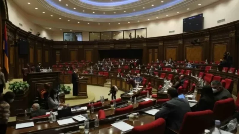 Նոյեմբերի 3-ին թեժ է լինելու. առաջին դեմքերը կգան խորհրդարան. «Ժողովուրդ»