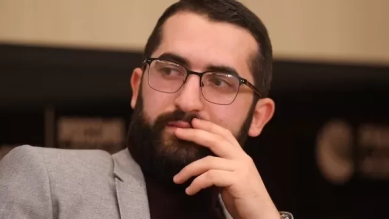 Ադրբեջաները փութաջանորեն «համոզում էին», թե Զանգեզուրի միջանցքը հենց հայերի համար են ուզում բացել. Վարուժան Գեղամյան