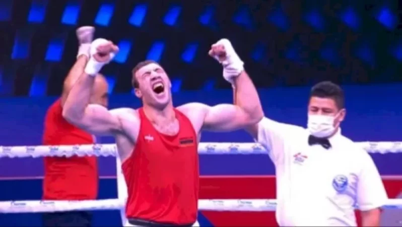 Բռնցքամարտի ԱԱ.  Դավիթ Չալոյանը դուրս եկավ կիսաեզրափակիչ. հերթում՝ ադրբեջանցու հետ մենամարտն է