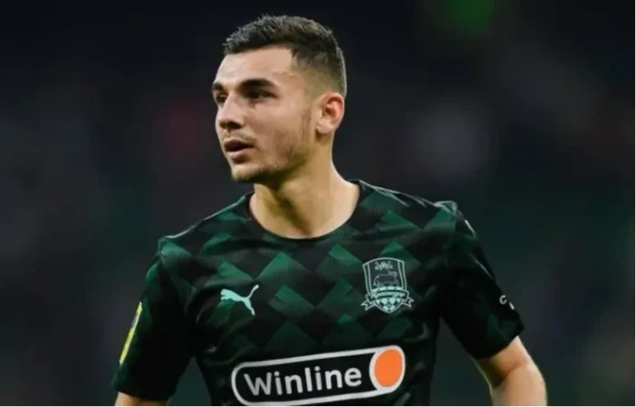 Սպերցյանին հեռացրել են «Տարվա ջենթլմեն» մրցանակի հավակնորդների ցանկից