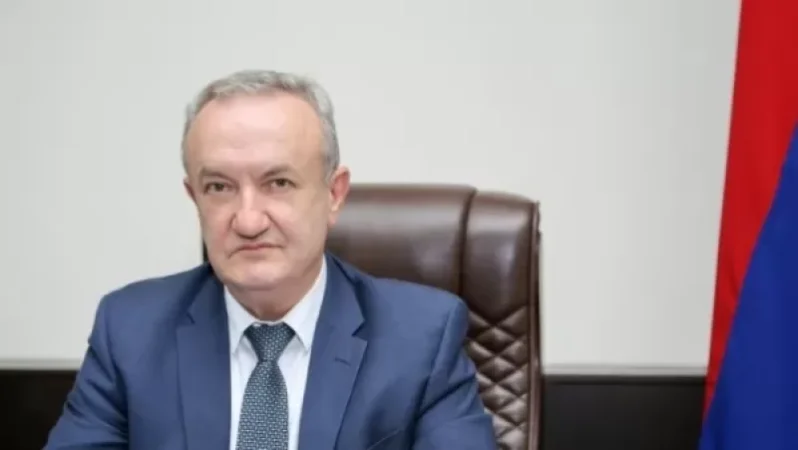 Հավատարիմ ենք բուհերի ապաքաղաքականացման որոշմանը. Դումանյան