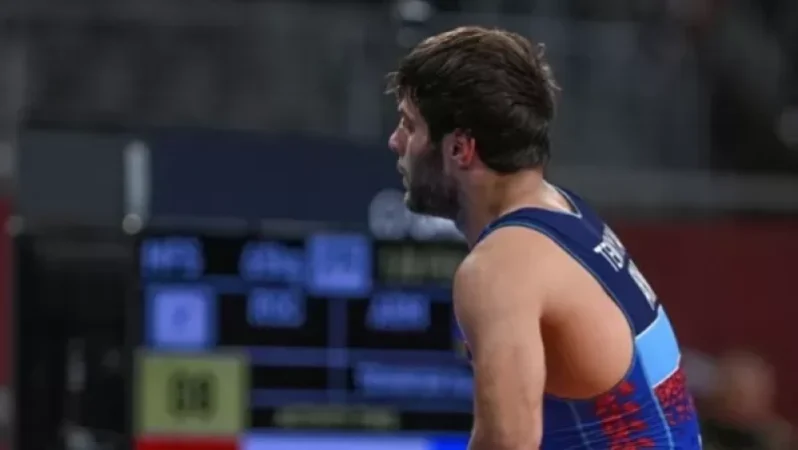 Wrestlers Achieve Victories at the World Championships