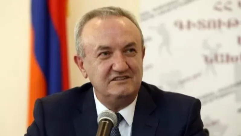 Բուհերը կանցնե՞ն առկա ուսուցման. պատասխանում է Դումանյանը