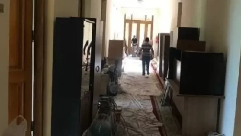 Իշխանական պատգամավորները զբաղված են աշխատասենյակներում կահույք փոխելով. «Իրավունք»