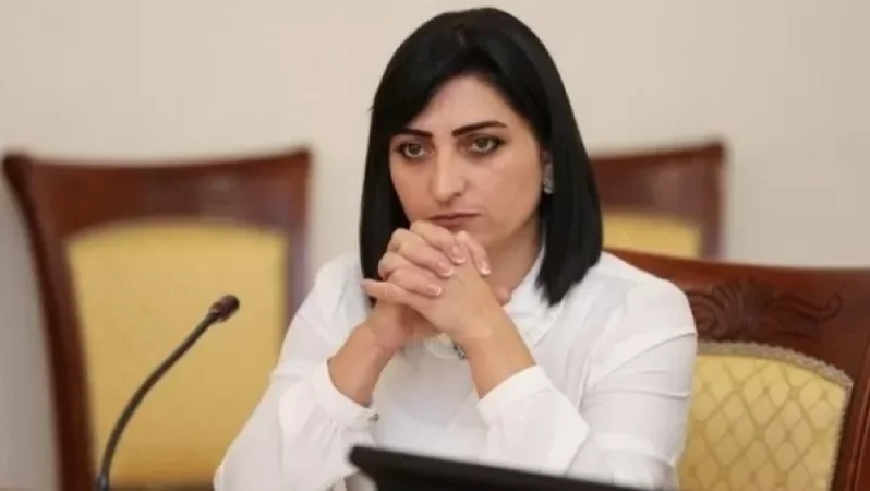 «Պատրաստ եմ հենց վաղն էլ վայր դնել պատգամավորական մանդատս». Թագուհի Թովմասյան