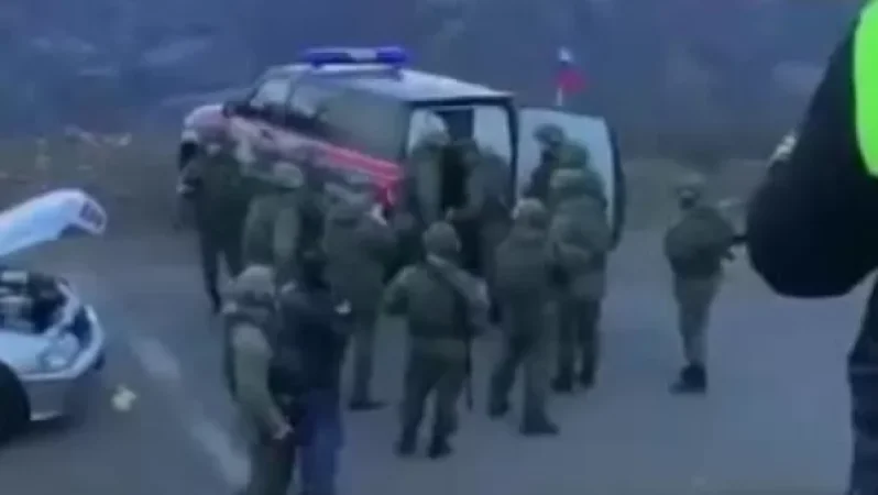 Նռնակ նետած անձին ռուս խաղաղապահները փոխանցում ե՞ն հայկական կողմին. Արցախի ԱԳՆ-ն մեկնաբանում է