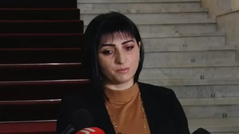 Թագուհի Թովմասյանը՝ «ընդդիմությանը թիկունքից հարվածո՞ղ»․ «Հրապարակ»