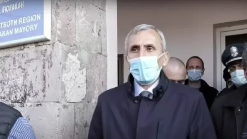 Բյուրականի համայնքապետի ԺՊ-ն Նիկոլ Փաշինյանի կուրսեցի՞ն է․ մարզպետը կբավարարի բնակիչների պահանջը