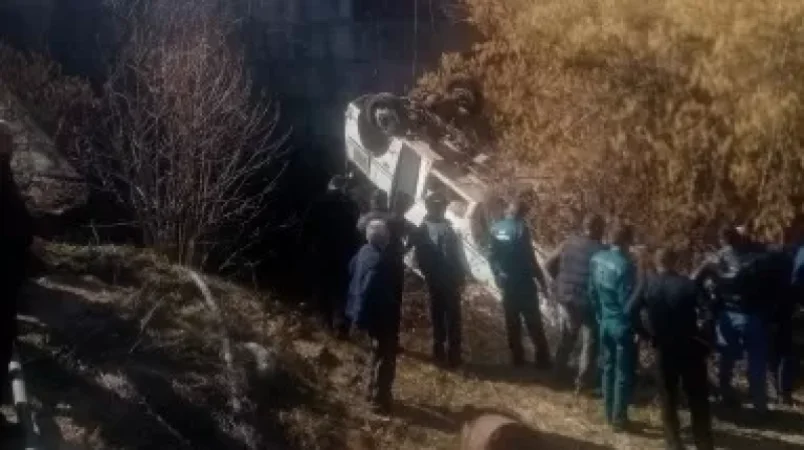 Photos: How the Bus Accident Happened and Who the Deceased Woman Is; Ministry of Internal Affairs Provides Details